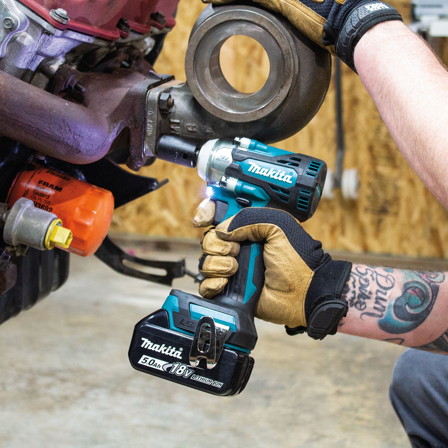 Makita Canada Inc, 1/2" Cordless Impact Wrench with Brushless Motor