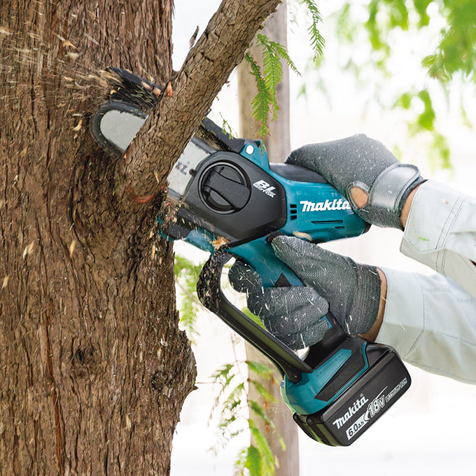 Makita Canada Inc, 18V LXT Brushless Cordless 4" Pruning Saw w/XPT (3.0Ah Kit)