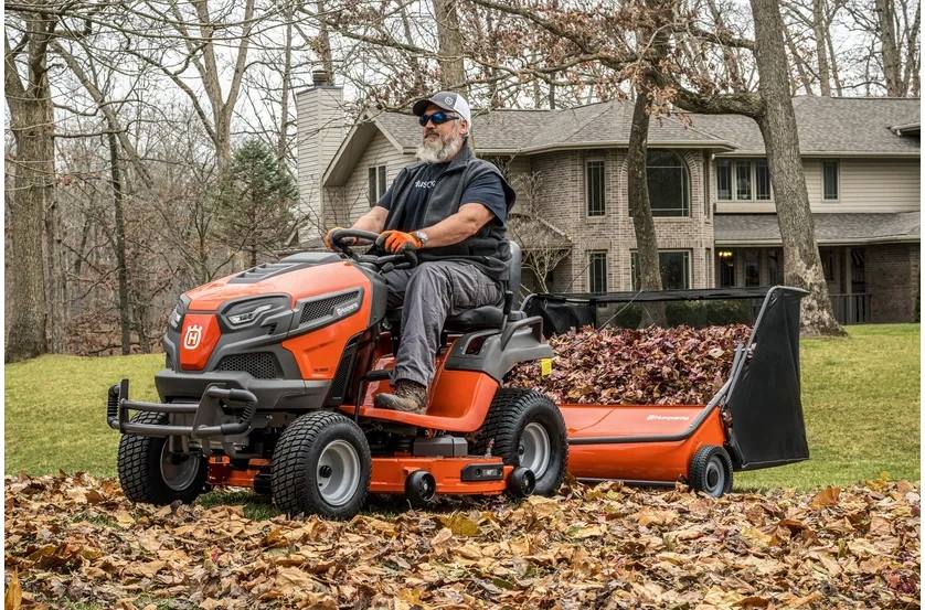 Husqvarna Canada Corp (FloorPlan), 52" Lawn Sweeper