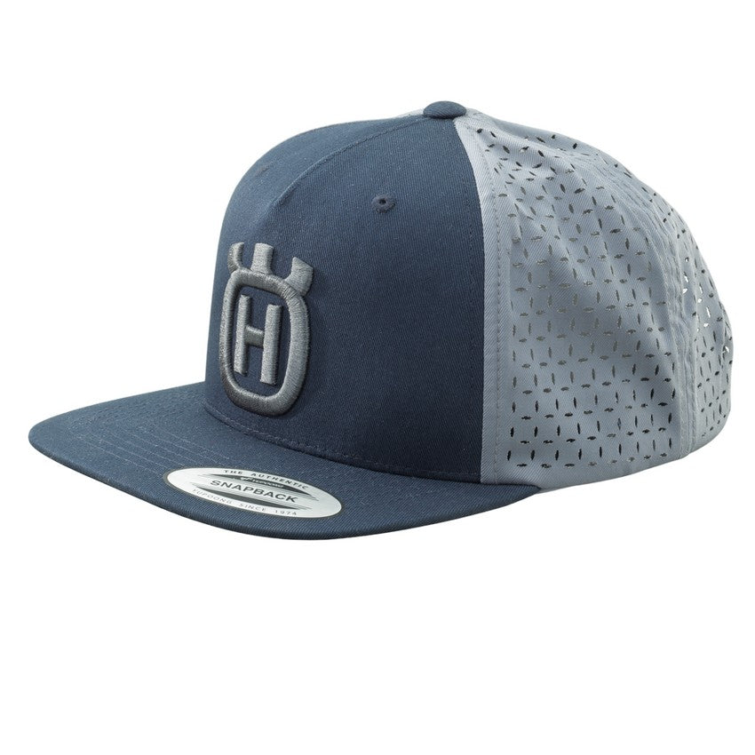 HMNA - Husqvarna Motorcycles North America, Inc, AUTHENTIC FLAT CAP