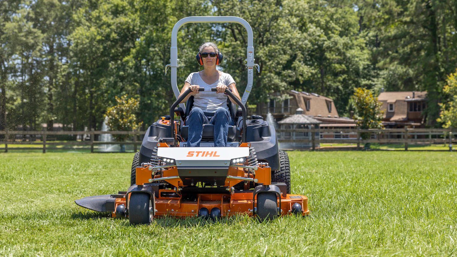 STIHL, STIHL RZ 752i Commercial 52" Zero Turn Lawn Mower